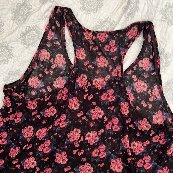 Free People Razorback floral tank top medium but stretch/oversized layering top! - Picture 7 of 7